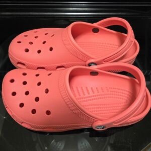 Crocs Classic Clog - Bright Salmon